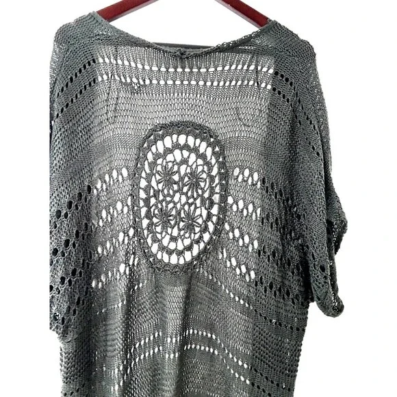 Womens Sleeveless Long Crochet Shawl Open Cardigan Cover Up Fringe Gray Sz S - Picture 10 of 12